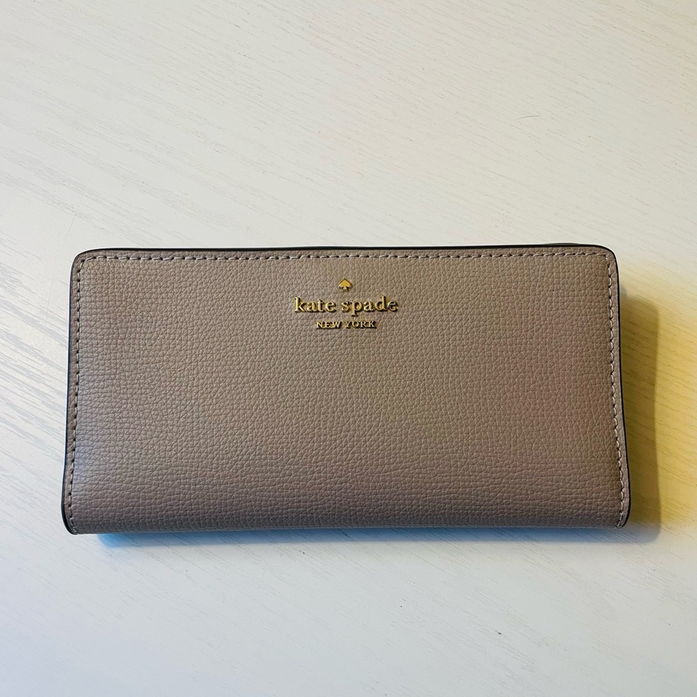NWOT Kate Spade Wallet